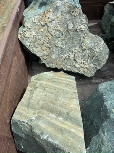 Ландшафтные глыбы зелёные 200-500 килограмм купить в Электроуглях