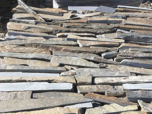 Горбушка златолит мультиколор для облицовки купить в Электроуглях