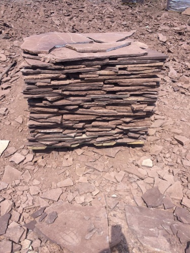 Плитняк лемезит бордовый для цоколя 1,5-2 см купить в Электроуглях