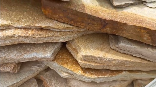 Плитняк златолит жёлтый золотистый для отмостки купить в Электроуглях