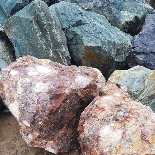 Ландшафтные глыбы красно-фиолетовые 200-1000 килограмм купить в Электроуглях