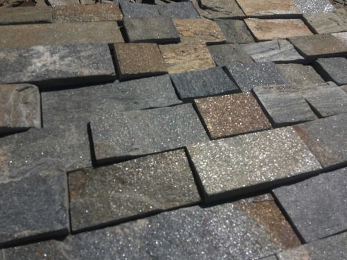 Плитка пилёная златолит Уральский для цоколя, отмостки купить в Электроуглях