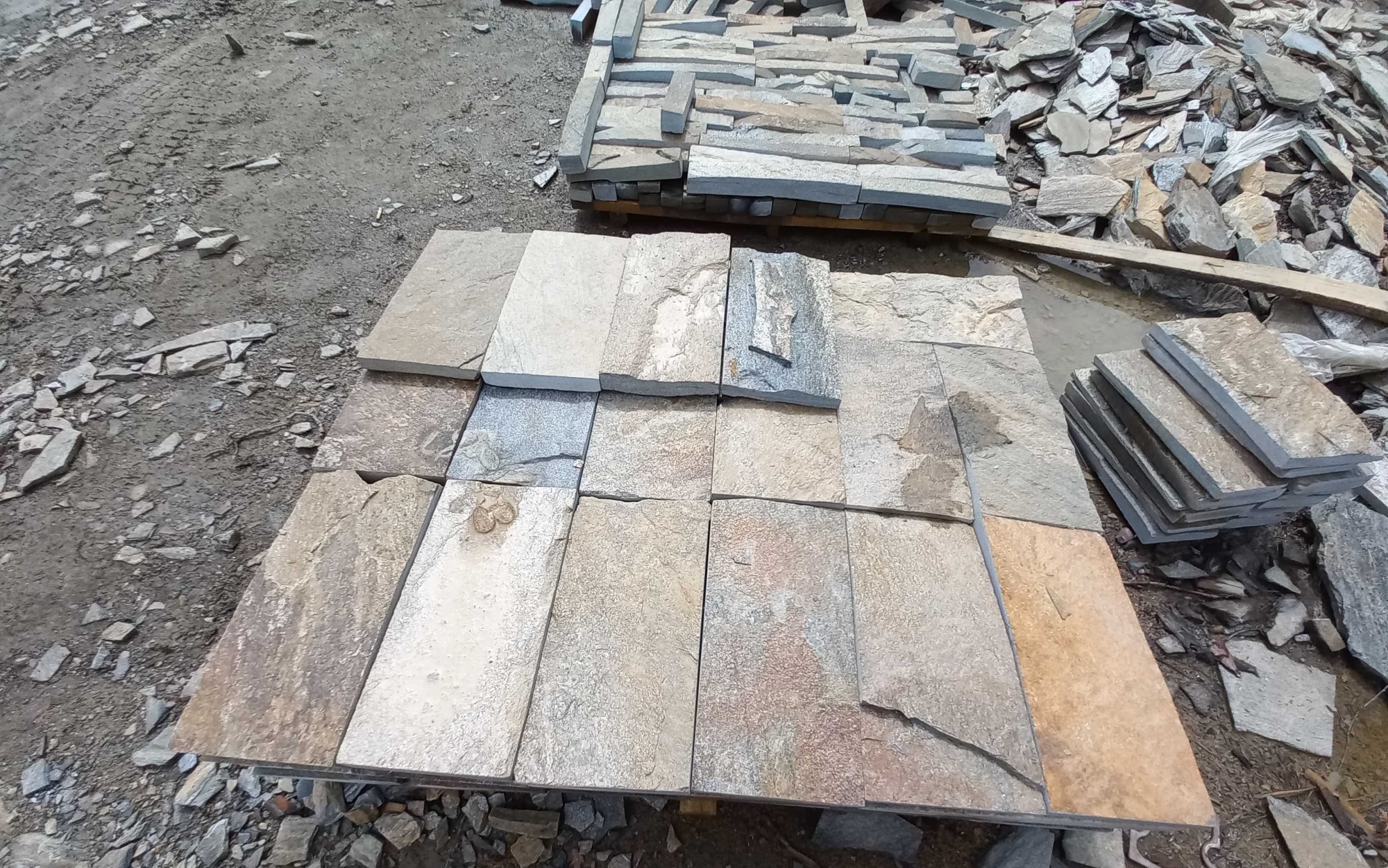 Плитка пилёная златолит Уральский для фасада купить в Электроуглях