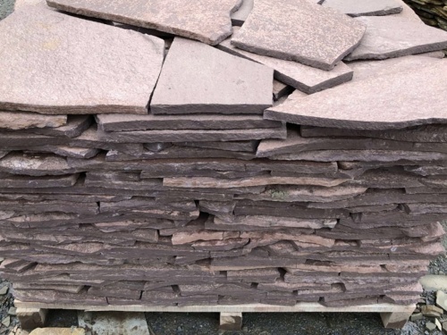 Плитняк лемезит бордовый для облицовки цоколя 20-25 мм  купить в Электроуглях