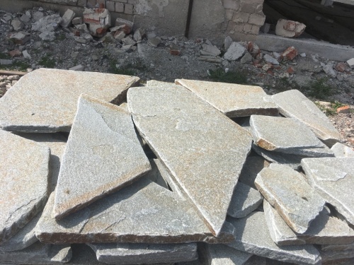 Златолит серебристый галтованный для лестниц купить в Электроуглях