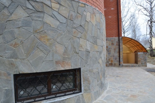 Плитняк златолит Уральский для цоколя, отмостки купить в Электроуглях